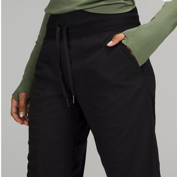 Lululemon dance studio joggers - Picture 4 of 4